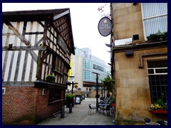 The Old Wellington, Exchange Square 05